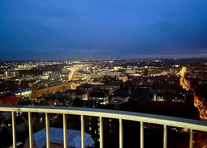 Hoteltower-suite I 23rd Floor I Fantastic View I Augsburg